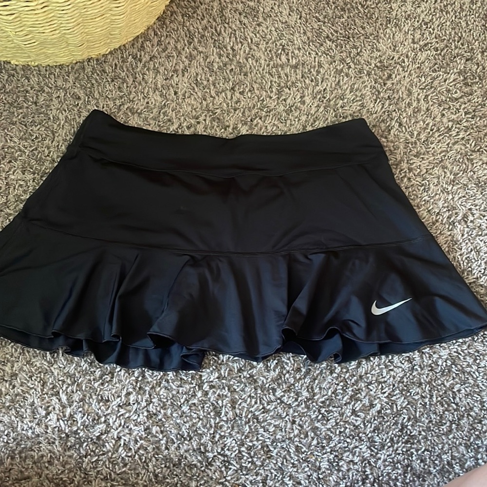 Black skirt
